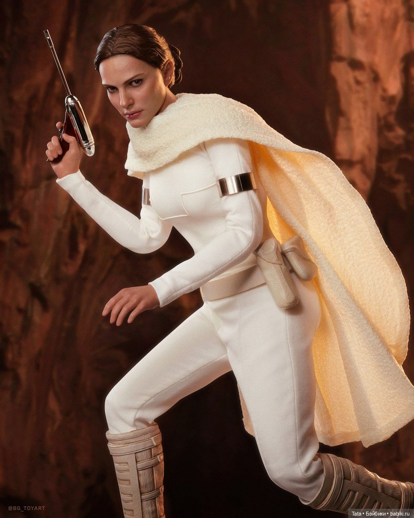 Фигурка Падме Амидалы в масштабе 1/6 от Hot Toys