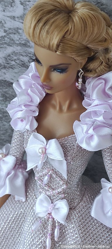 Хозяйки зáмка: две прекрасные Евгении ❤