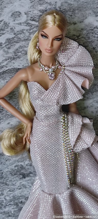 Хозяйки зáмка: две прекрасные Евгении ❤ (фото 2)