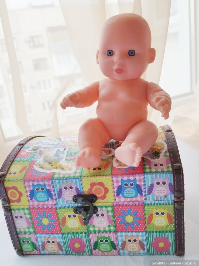 Наряд для китайского пупсика из новой пряжи (фото 2)