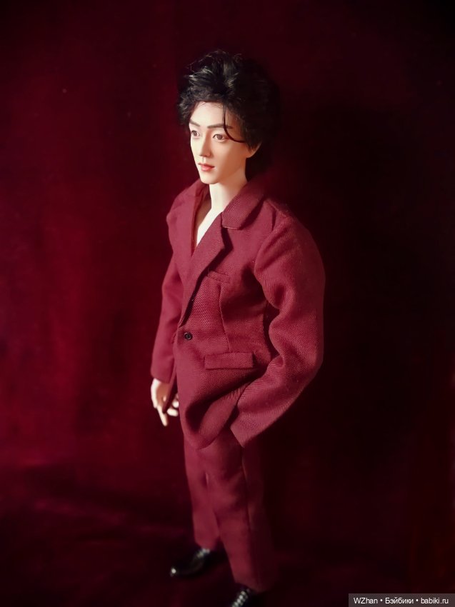 Сяо Чжань в красном — Портретные куклы знаменитостей: звезды кино (фото 2)