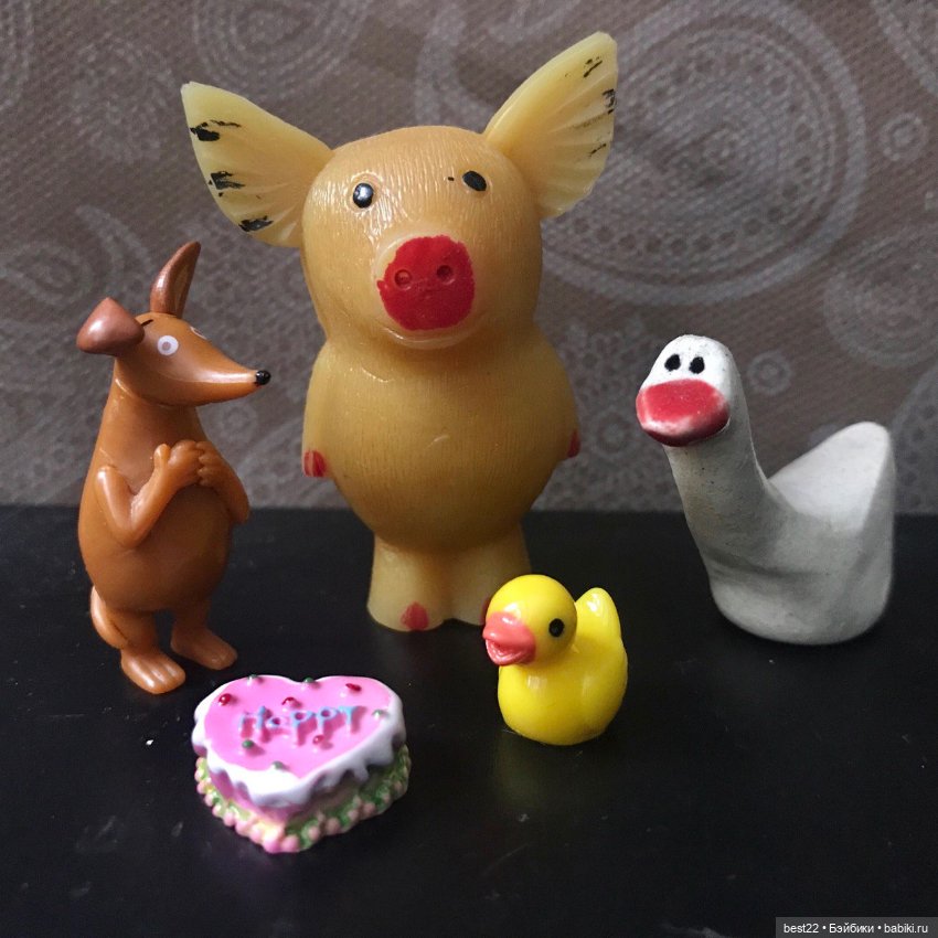 Поросенок 🐷 — Игрушки СССР и советского детства: резиновые