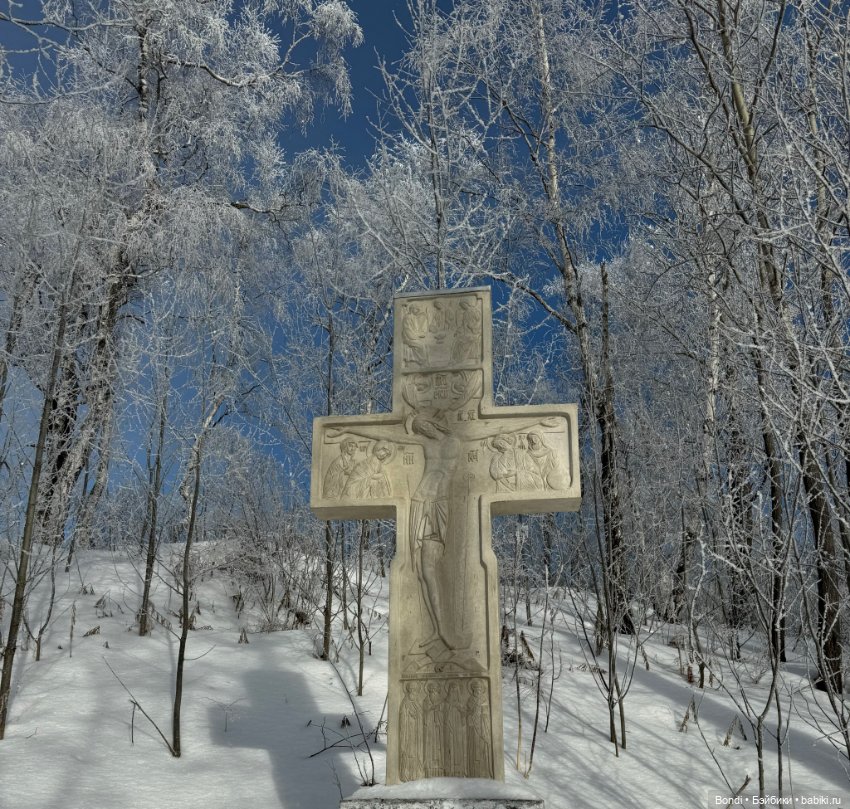 Франкенштейн на озере Байкал (фото 8)