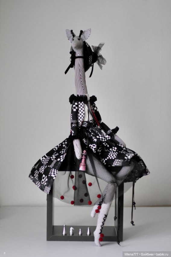 Шахматная королева, фантазии на тему жирафов (фото 2)