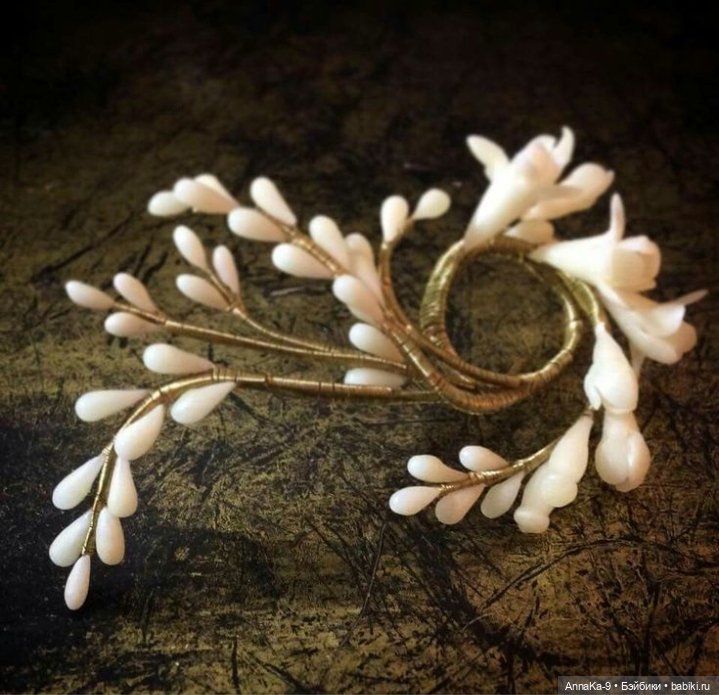 Венки для антикварных кукол