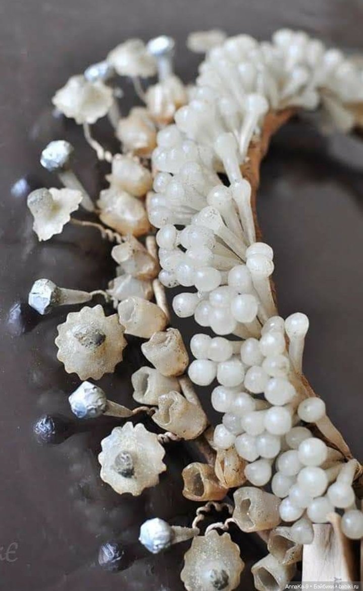 Венки для антикварных кукол