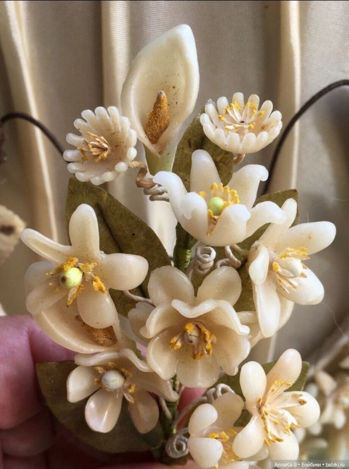 Венки для антикварных кукол