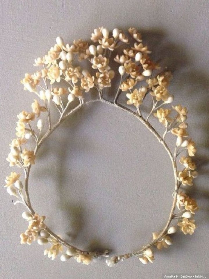 Венки для антикварных кукол