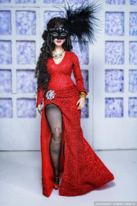 На балу — Фестиваль DollCi: кукольный конкурс красоты и светская жизнь