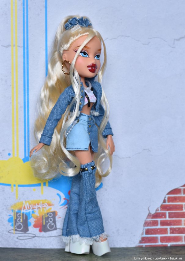 Опять фото-подборка — Коллекции игровых кукол (Playline): фото полок (фото 8)