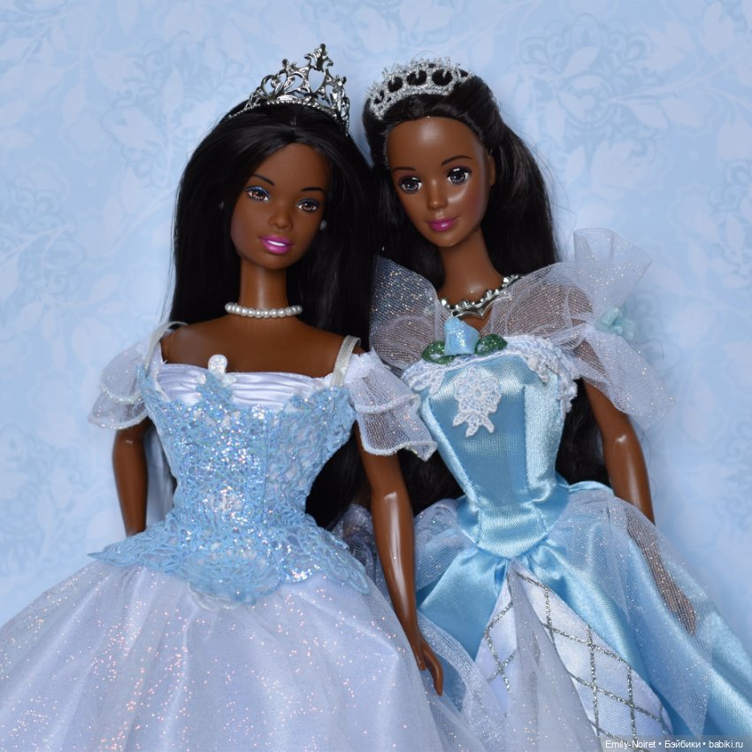 Опять фото-подборка — Коллекции игровых кукол (Playline): фото полок (фото 5)