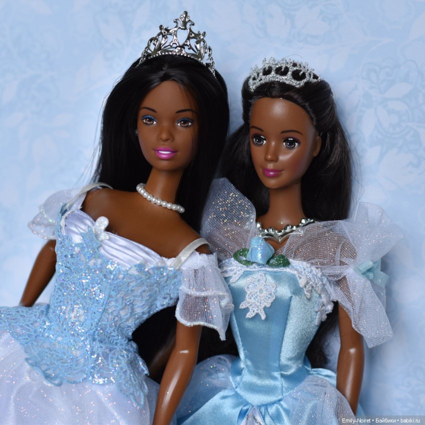 Опять фото-подборка — Коллекции игровых кукол (Playline): фото полок (фото 6)