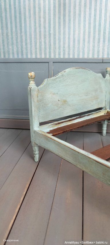 Кроватки 1/12 — Мебель для кукол и домиков: фото