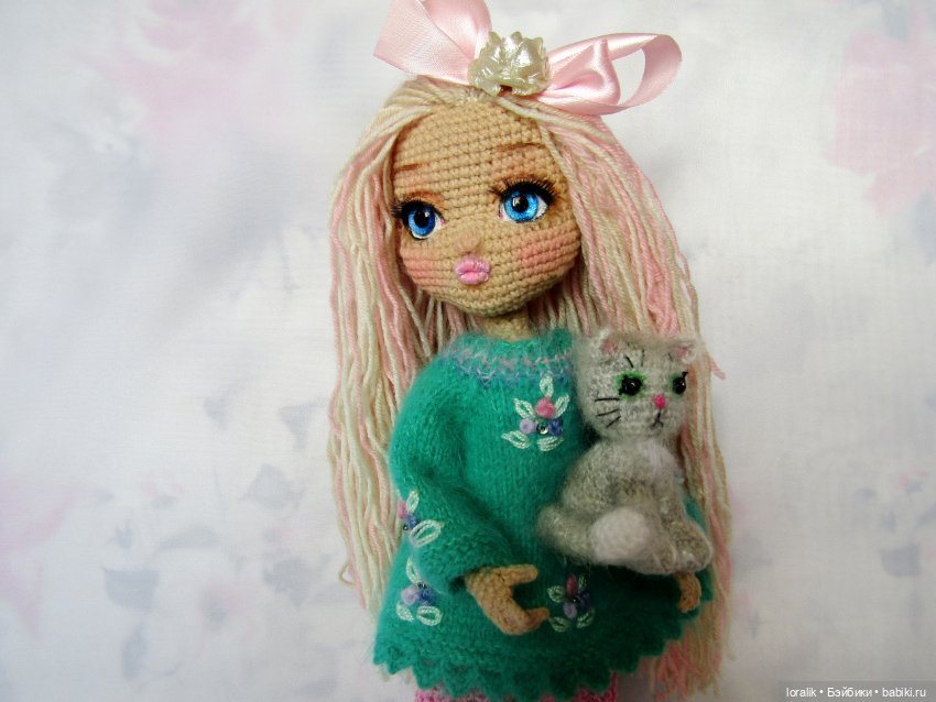 Девчонки Петельки! Куколки, связанные из клубка ниток в технике амигуруми (фото 8)