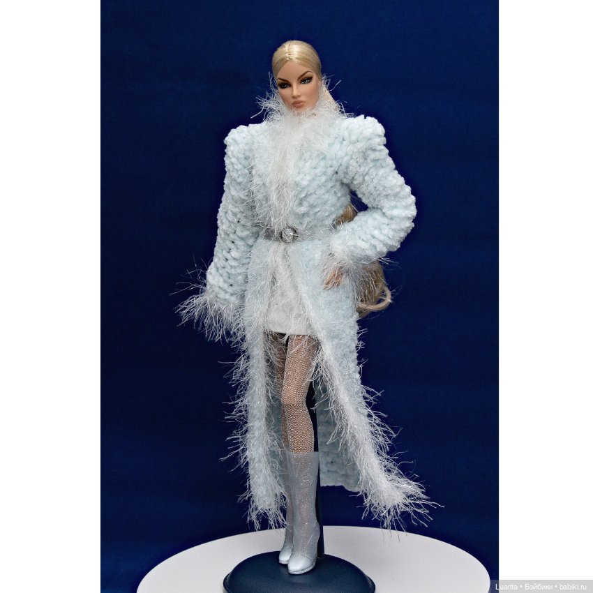 Новогодня коллекция шуб "Лёд и пламень" (фото 5)