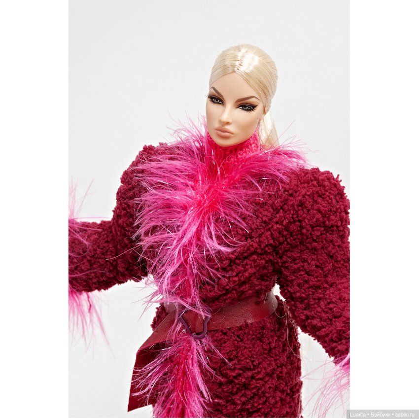 Новогодня коллекция шуб "Лёд и пламень"