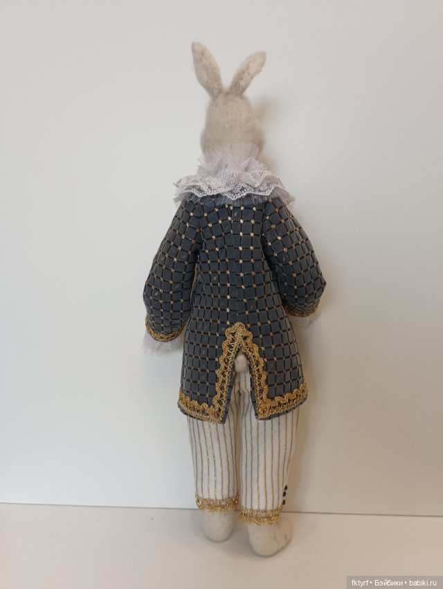 Заяц - 2023 — Авторские куклы из шерсти (валяние): сухое (фото 3)