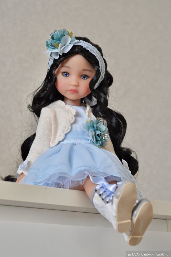 Серафима — Куклы Ruby Red (Руби Ред) Fashion Friends: Siblies (фото 5)