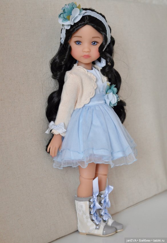 Серафима — Куклы Ruby Red (Руби Ред) Fashion Friends: Siblies (фото 2)