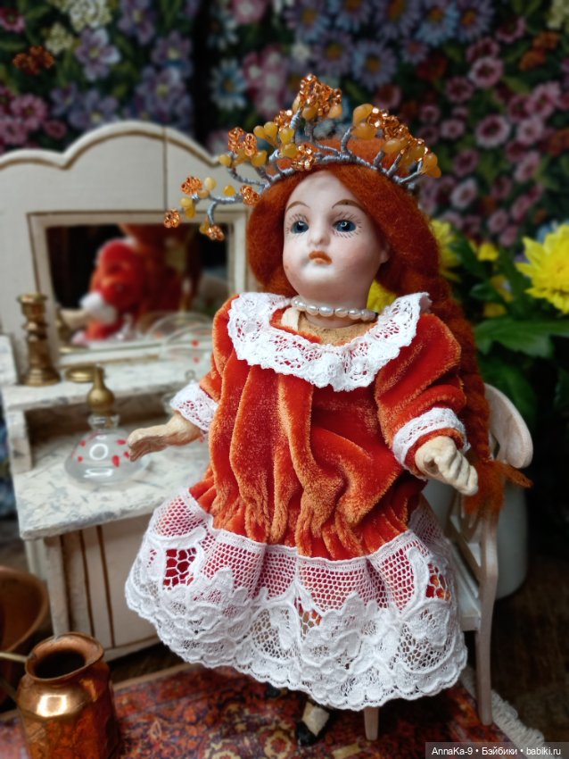 Утренний туалет — Антикварные куклы Mignonette (Миньонетта): карманные (фото 3)