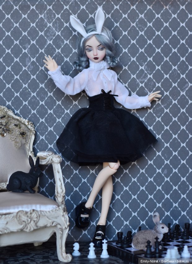Загадочная девочка — ООАК и репейнт игровых кукол: Bratz