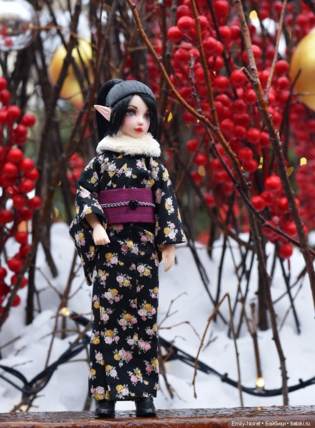 Дождливый понедельник — Коллекции игровых кукол (Playline): фото полок