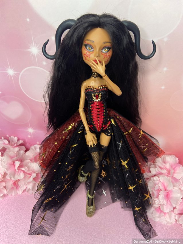 Мой первый ООАК Монстер хай (фото 3)