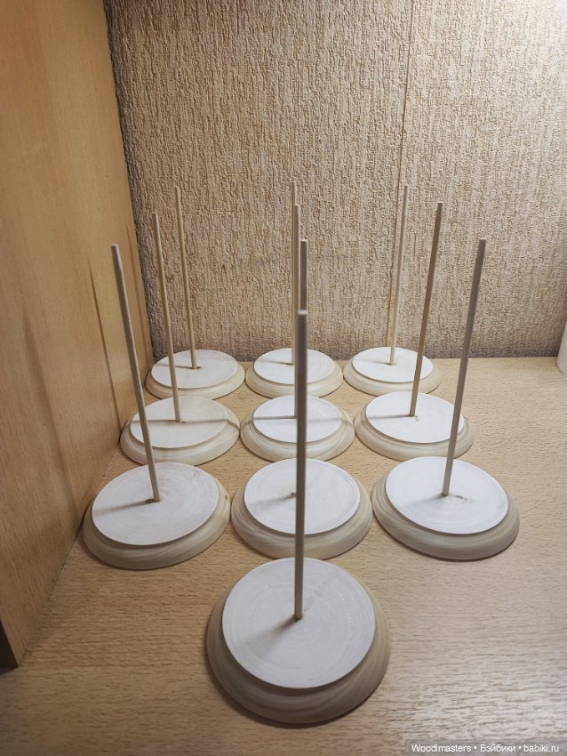 Делаем подставки для любых видов кукол,в наличии и под заказ