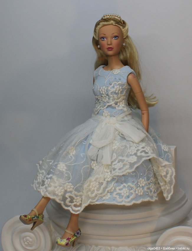 Кукла мадам Александр: Elle Woods' Grand Finale