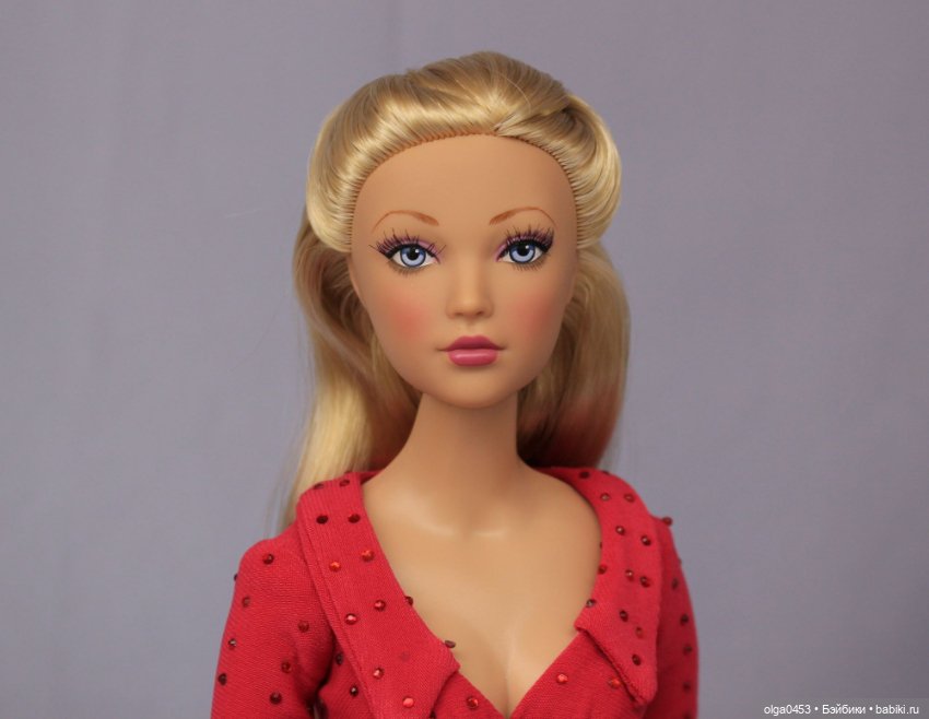 Кукла мадам Александр: Elle Woods' Grand Finale (фото 6)