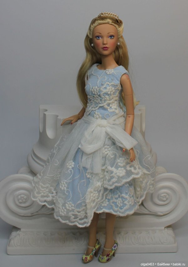 Кукла мадам Александр: Elle Woods' Grand Finale