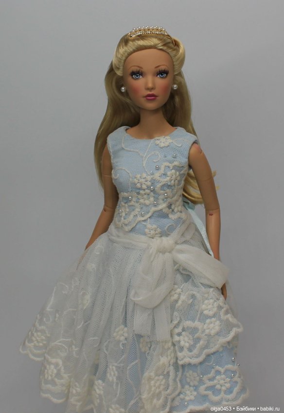 Кукла мадам Александр: Elle Woods' Grand Finale