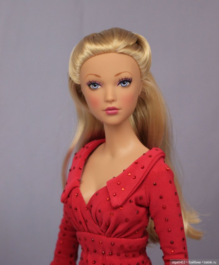 Кукла мадам Александр: Elle Woods' Grand Finale (фото 5)