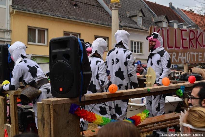 Куколка февраля или: весенний карнавал, подарок на 14 февраля и новый наряд Лизы