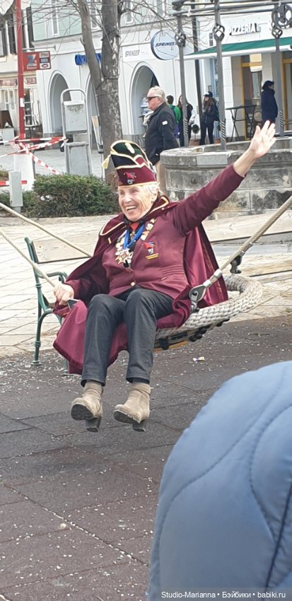 Куколка февраля или: весенний карнавал, подарок на 14 февраля и новый наряд Лизы