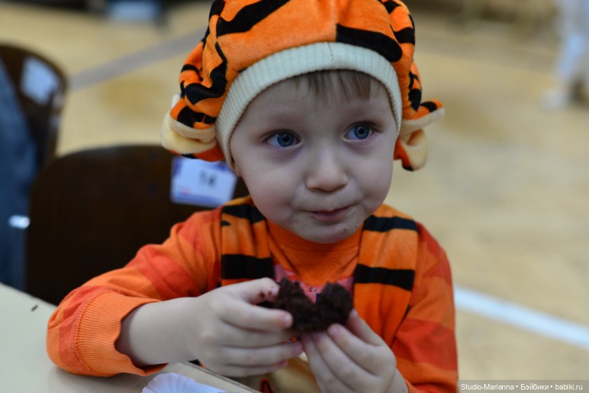 Куколка февраля или: весенний карнавал, подарок на 14 февраля и новый наряд Лизы