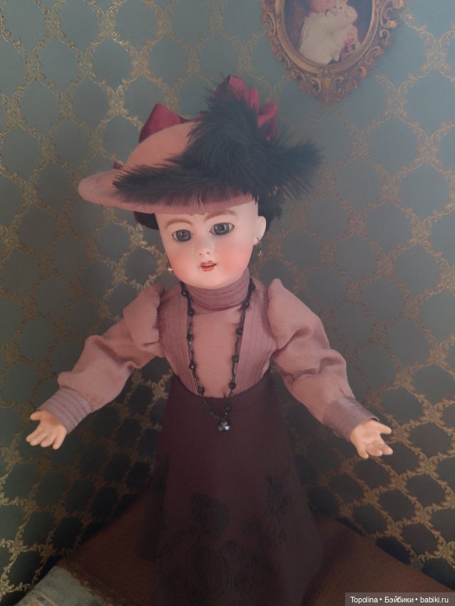 Новый наряд Женевьевы — Антикварные куклы Jumeau (Жюмо): Tete Jumeau