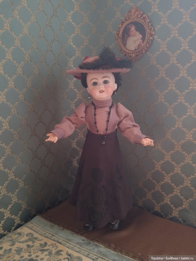 Новый наряд Женевьевы — Антикварные куклы Jumeau (Жюмо): Tete Jumeau