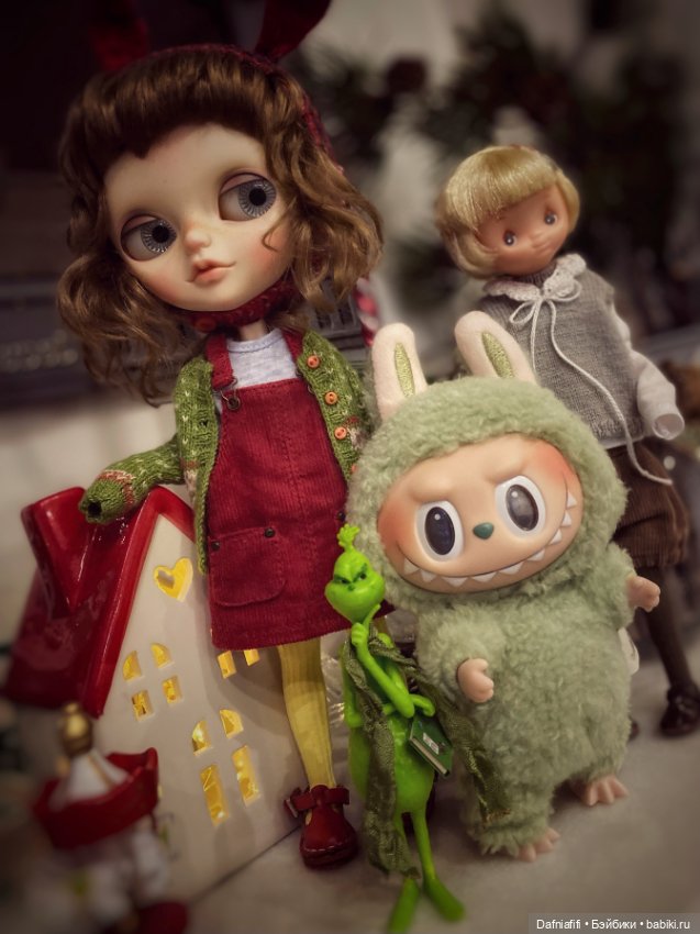 Тата и Ко — Коллекции игровых кукол (Playline): фото полок (фото 10)