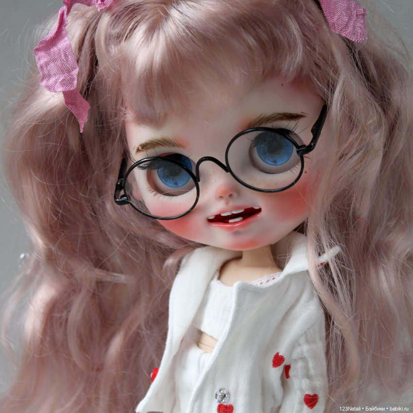 Девочка и щенок — ООАК и репейнт игровых кукол: Bratz (фото 9)