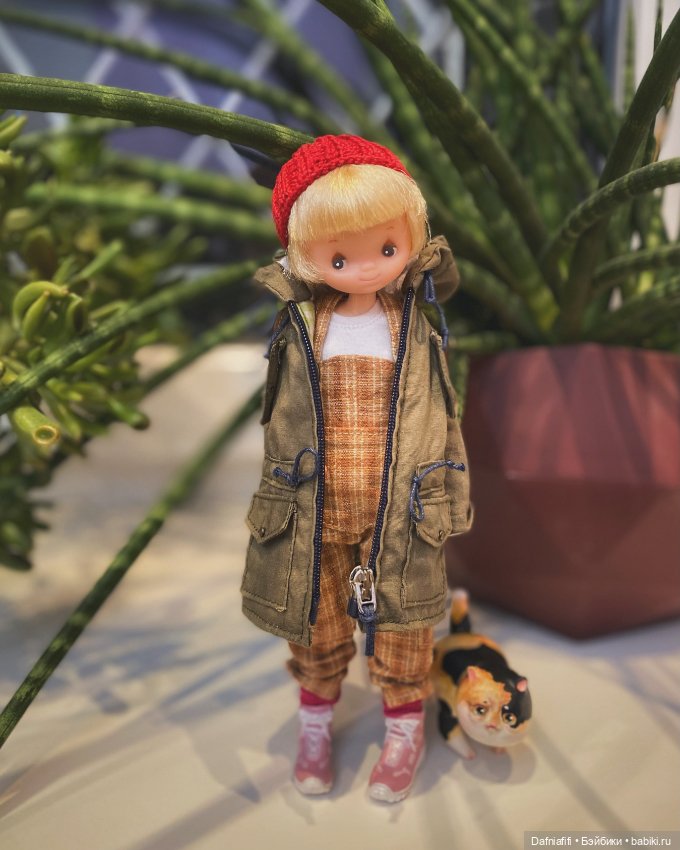 Тата и Ко — Коллекции игровых кукол (Playline): фото полок