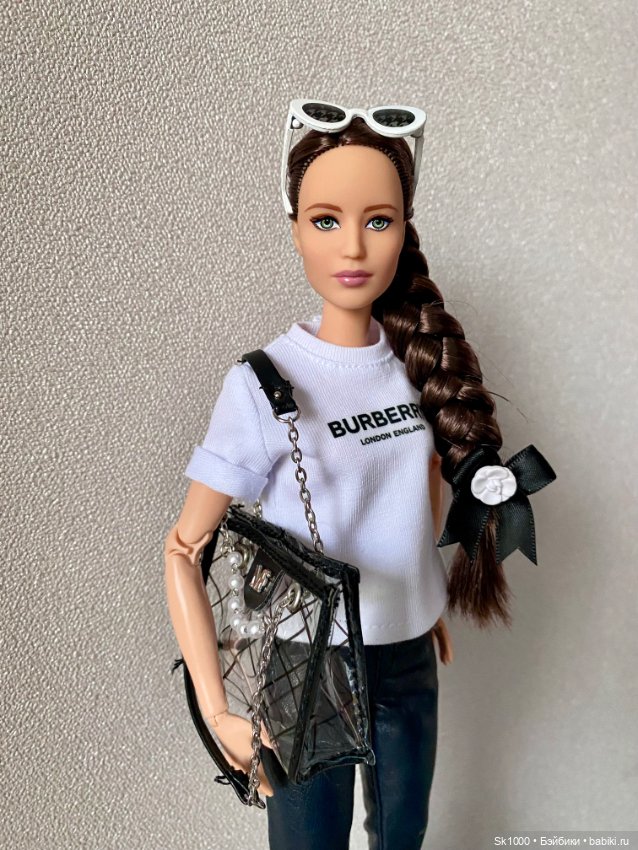 Распакуем шар Mini brands