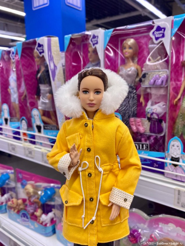 Распакуем шар Mini brands (фото 8)