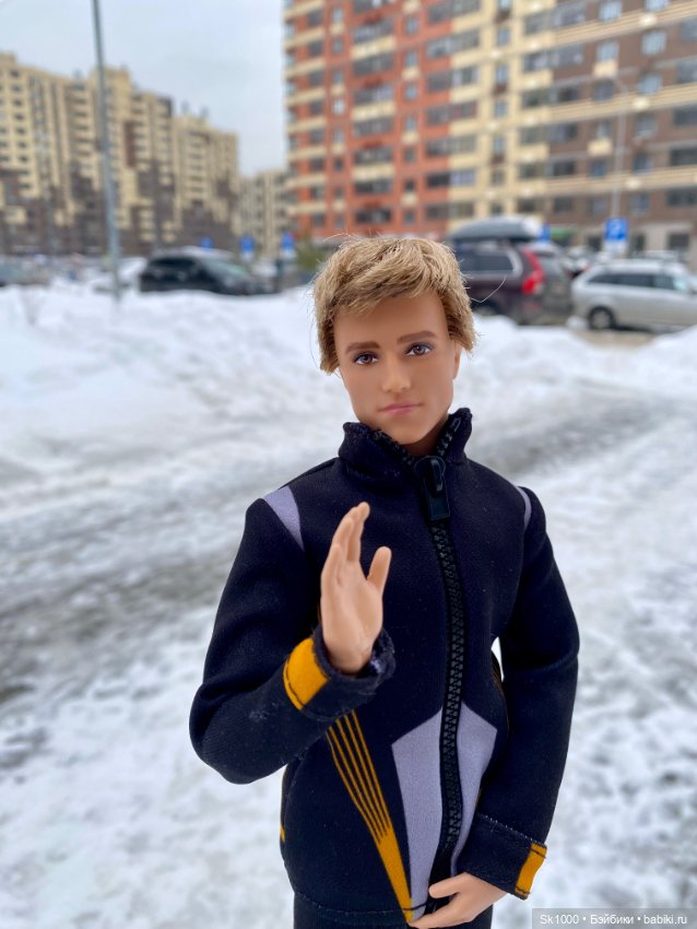 Распакуем шар Mini brands (фото 9)