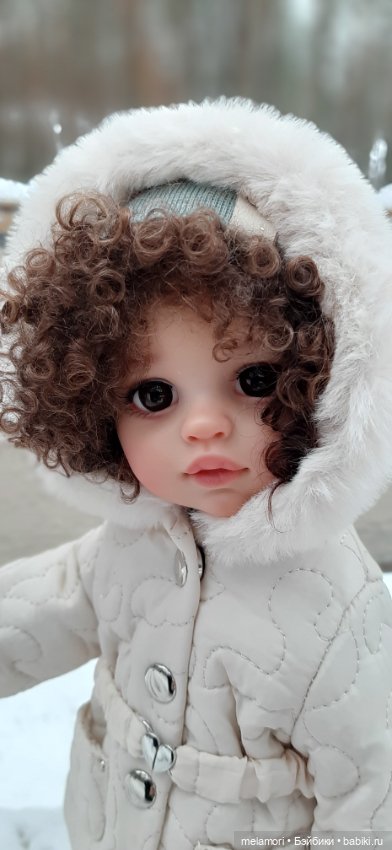 Первая прогулка Райи — Куклы Paola Reina (Паола Рейна): новинки (фото 2)