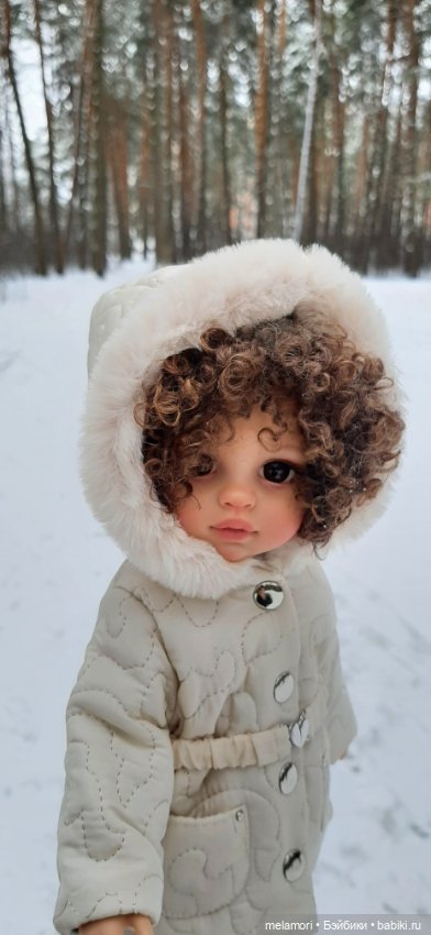 Первая прогулка Райи — Куклы Paola Reina (Паола Рейна): новинки (фото 4)