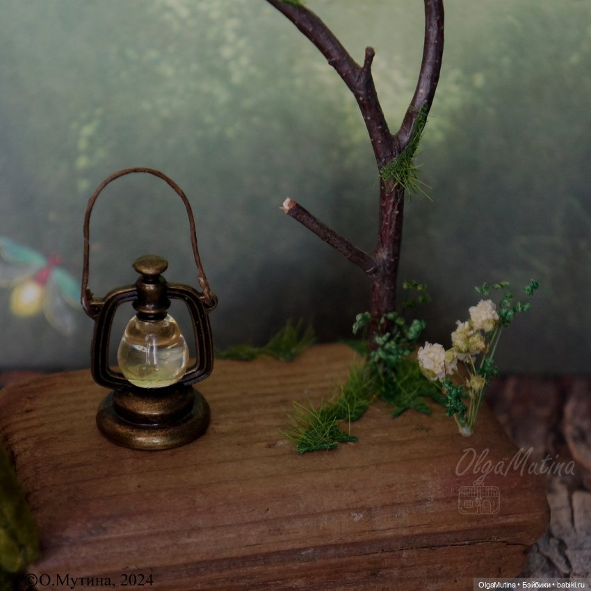 Полочки-витрины для мини кукол и зверят