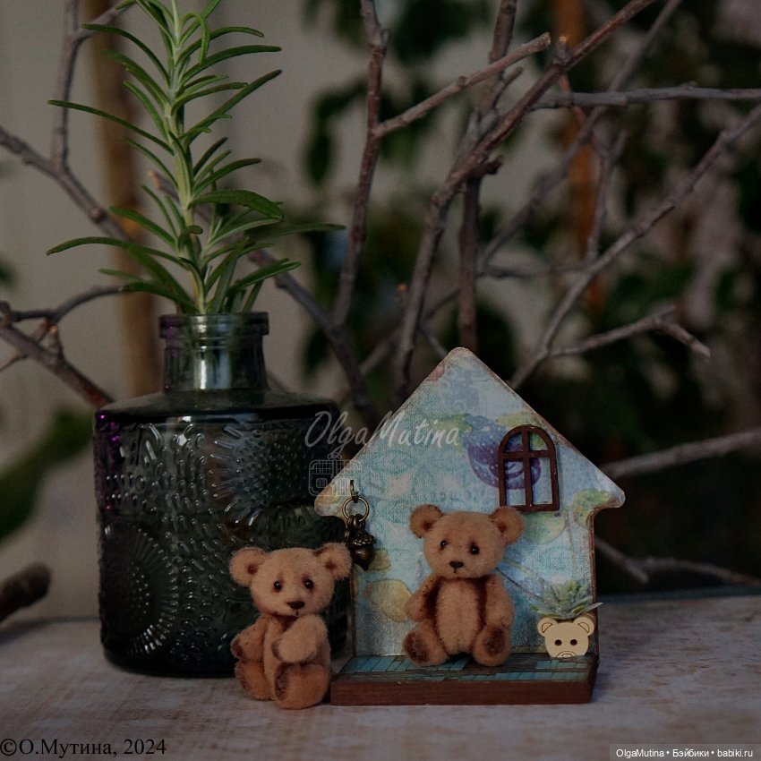 Полочки-витрины для мини кукол и зверят (фото 3)