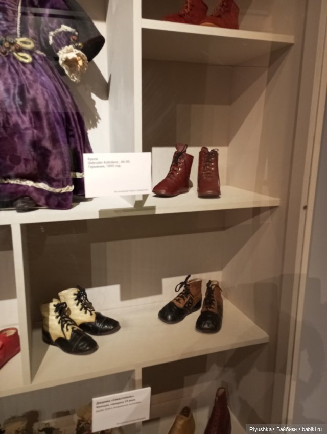 Куклы, игрушки, детская одежда и обувь на выставке моды 19-го века (фото 6)