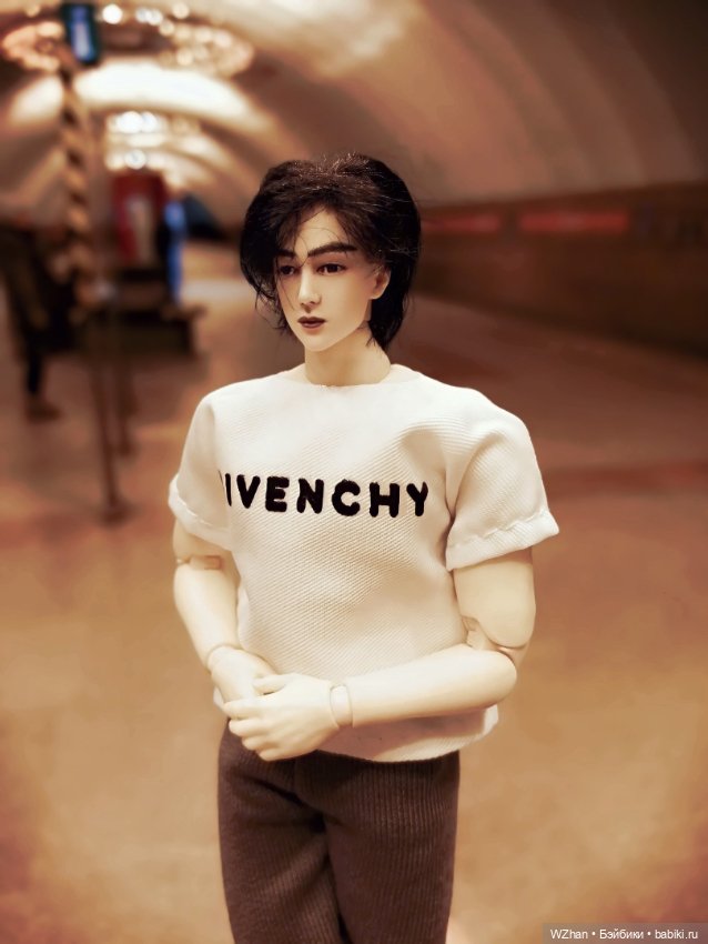 На прогулке — Портретные куклы знаменитостей: звезды кино